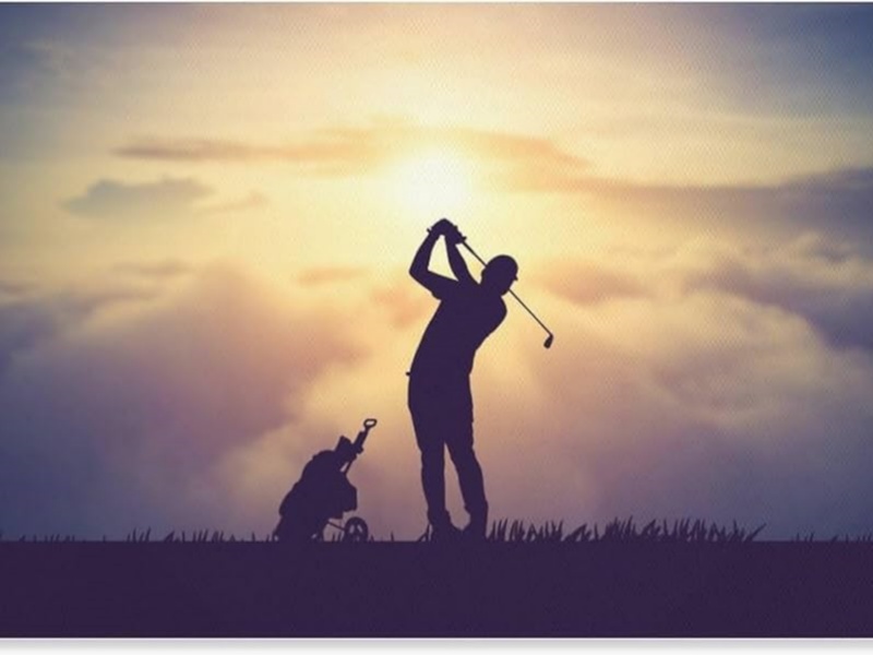 Bagaimana untuk membuat hayunan yang sempurna untuk pemain golf?